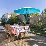 Maison De Charme A Pornic Avec Jardin, Proche Des Plages Et Commerces, Clim Et Wifi Inclus - Fr-1-306-1038