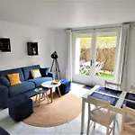 Charmant T2 Renove Dans Belle Residence Proche Mer