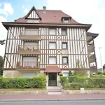 Warm Apartment For 4 People Near Casino And Beach