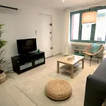 Apartment Right In The Heart Of Sete