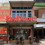 Reddoorz Near Plaza Botania 1 Batam