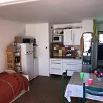 Charmant T2 Face Mer, 4 Pers, Plage A Pied, Parking, Proche Commerces A Port Leucate - Fr-1-81-178