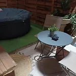 Chambre Privee Avec Jacuzzi
