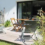Magnifiques Appts A Cote De La Plage