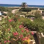 Appartement Vue Mer, 3 Pieces, 6 Couchages, Terrasse, Parking, Acces Direct Plage - Fr-1-81-273