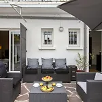 Superb Flat 3 Minutes From The Beach In Saint-Jean-De-Luz - Welkeys