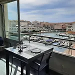 Charmant T2 Vue Marina Plages A Pied