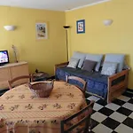 La Luciole