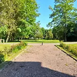 Chateau Des Bosquets
