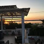 Studio Belle Vue, Jacuzzi, Piscine, Terrasse Avec Vue, Climatise