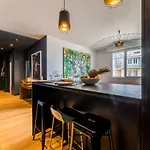 Catwalk Keyweek 2 Bedroom Apartment In Biarritz City Center Parking