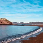 The Southern Port Hotel & Chalets