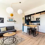 Charming And Design Apt In The Centre Of Marseille