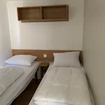 Mobil-Home Dan Dom