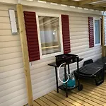 Mobil-Home Dan Dom