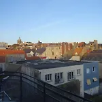 61M² Lumineux En Hyper-Centre Avec Balcon Donnant Vue Sur La Vieille Ville