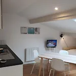 Cosy Apartment Near The Sea