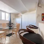 Very Nice Apt Next To The Port Vallon Des Auffes