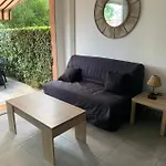 Appartement Palavas Les Flots Avec Jardin Et Piscine