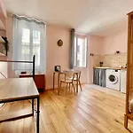Charming Studio Near The Old Port