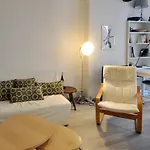 Apartment Near The Old Port