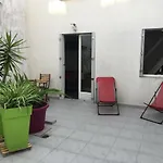 Appartement 3 Pieces Centre-Ville La Rochelle - 2 Chambres, Bien Equipe, Proche Commerces Et Transports - Fr-1-246-262