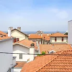 Charming 1Br Flat With Sea View At The Heart Of Biarritz - Welkeys