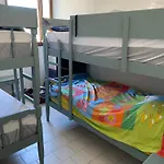 Sete - Confortable Appartement T3 Climatise 6 Personnes Avec Garage - 150 M De La Plage