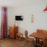 Travelski Home Classic - Residence Carene