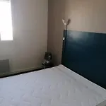 Lv L'Escale