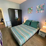 Maison Chaleureuse Avec Grand Jardin, 5 Minutes A Pied De La Plage Des Sables Blancs