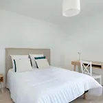 Bel Appartement Pour 4 - Balcon - 50M De La Plage