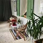 Typique Maison De Pecheurs