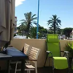 Beau T2 Climatise Avec Terrasse 100M Plage