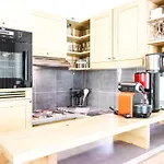 Spacious Family 2-Bed, 2-Bath With Parking, Private Piste