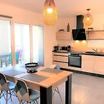 Beau T2 Moderne Avec Parking Wifi Edonya