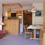 Studio Cosy Avec Balcon, A 150M Des Pistes Et Commerces, Meribel - Fr-1-180-385
