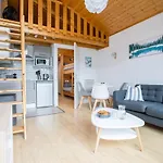 Stunning Renovated Studio With Mezzanine