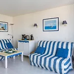 A Deux Pas De La Marina Bel Appartement Pour Six Personnes A Arzon