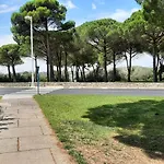 Entre Port Et Village