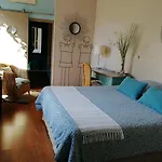 Chambres D'Hotes Le Vieux Chateau