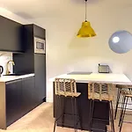 Appartement Avec Balcon Le Nid Dore - Place Morny