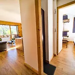 Appt Tournette - Centre Village, Vue Montagne - Aravistour