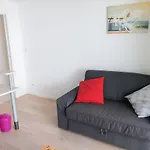 Plaisant Villa With Pool, Close To The Beach