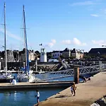 Gite Charmant A 800 M De La Mer Avec Jardin Clos, Equipements Bebe, Et Parking Prive - Fr-1-306-857
