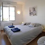 Grand Appartement Traversant 3 Ch Hyper-Centre+Parking Prive.