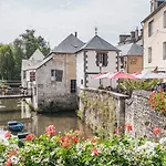 Beautiful Apartment Renovated In Bayeux