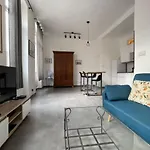 Charming Apartment In The Old Port