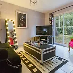 Maison Neuve En Bord De Mer Avec Jardin Boise, Wifi, Et Equipements Complets - Fr-1-306-1096