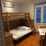 Au Petit Marin